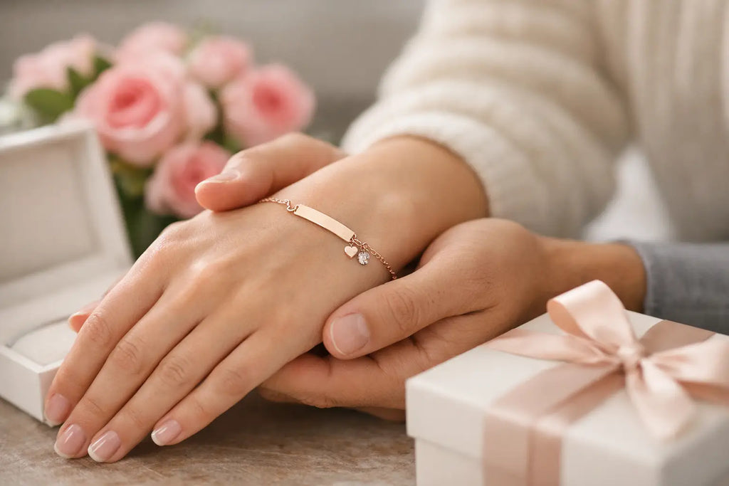 How to Choose a Personalized Bracelet for Girlfriend